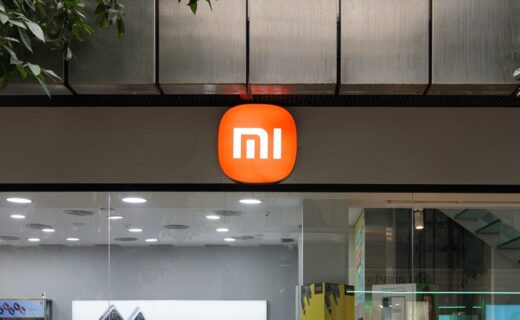 Xiaomi 18 Fold smartphone pieghevole