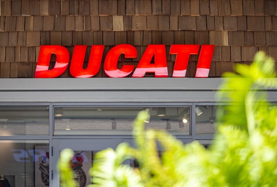 Logo Ducati su una moto