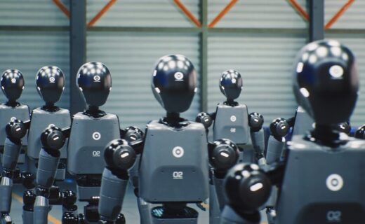 Robot postino bipede di Evri in fase di test